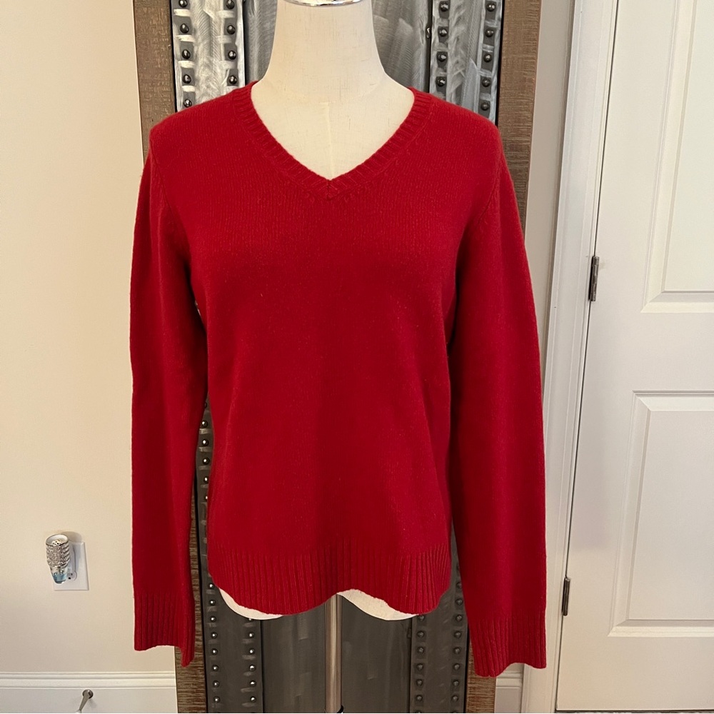 Vintage GAP Red V-Neck Wool Sweater